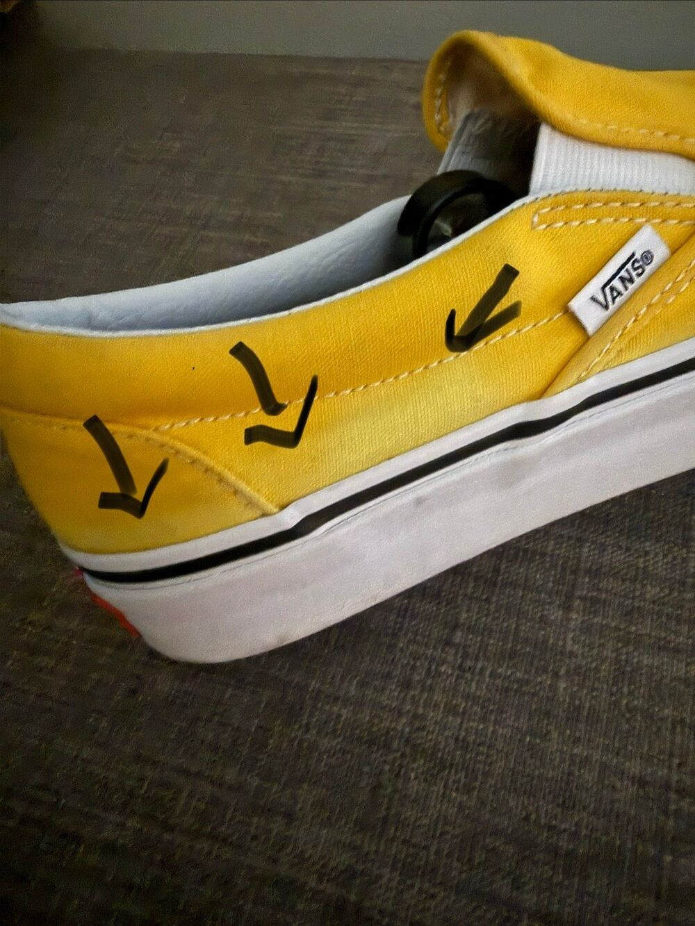Men’s Vans Yellow Classic Slip On Sneakers Size Men 6.5 Women’s 8 *Read* - Picture 8 of 10